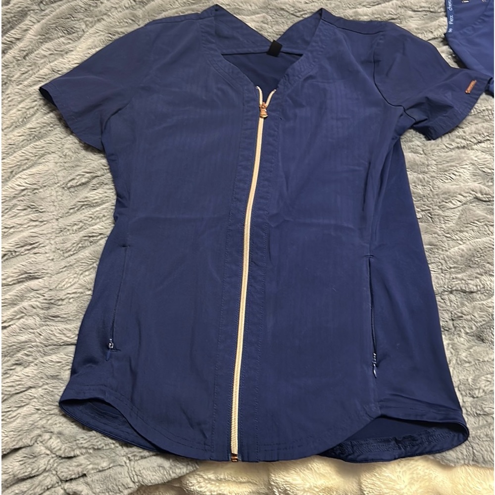 CHEROKEE SCRUB TOP XS